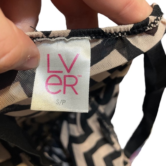 Lingerie - Picture 4 of 4